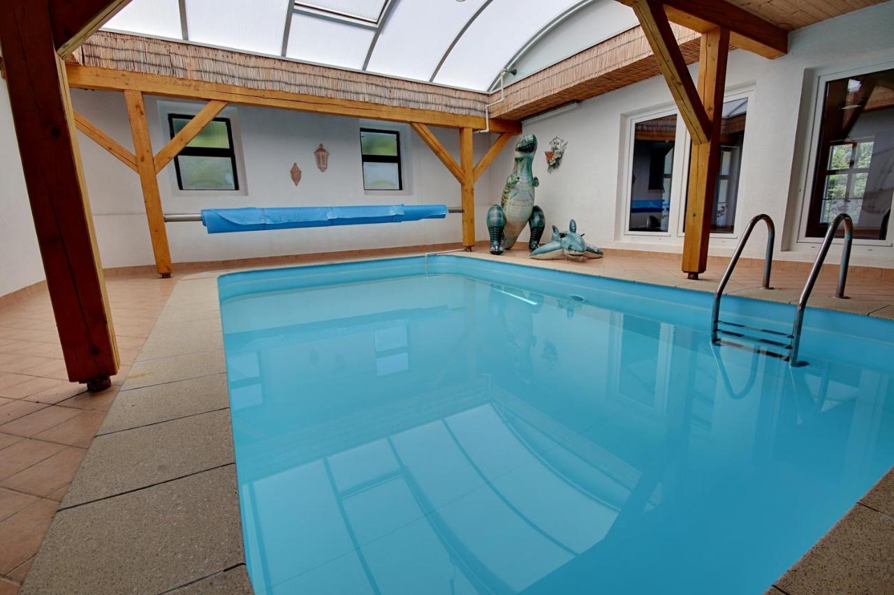 Holiday Home Kvitek Ctetin Esterno foto