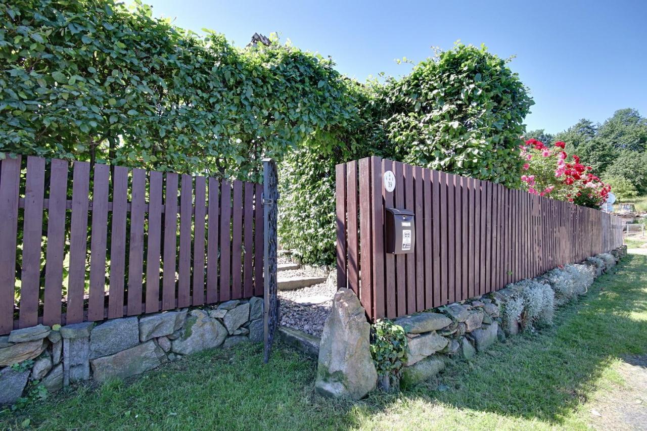 Holiday Home Kvitek Ctetin Esterno foto