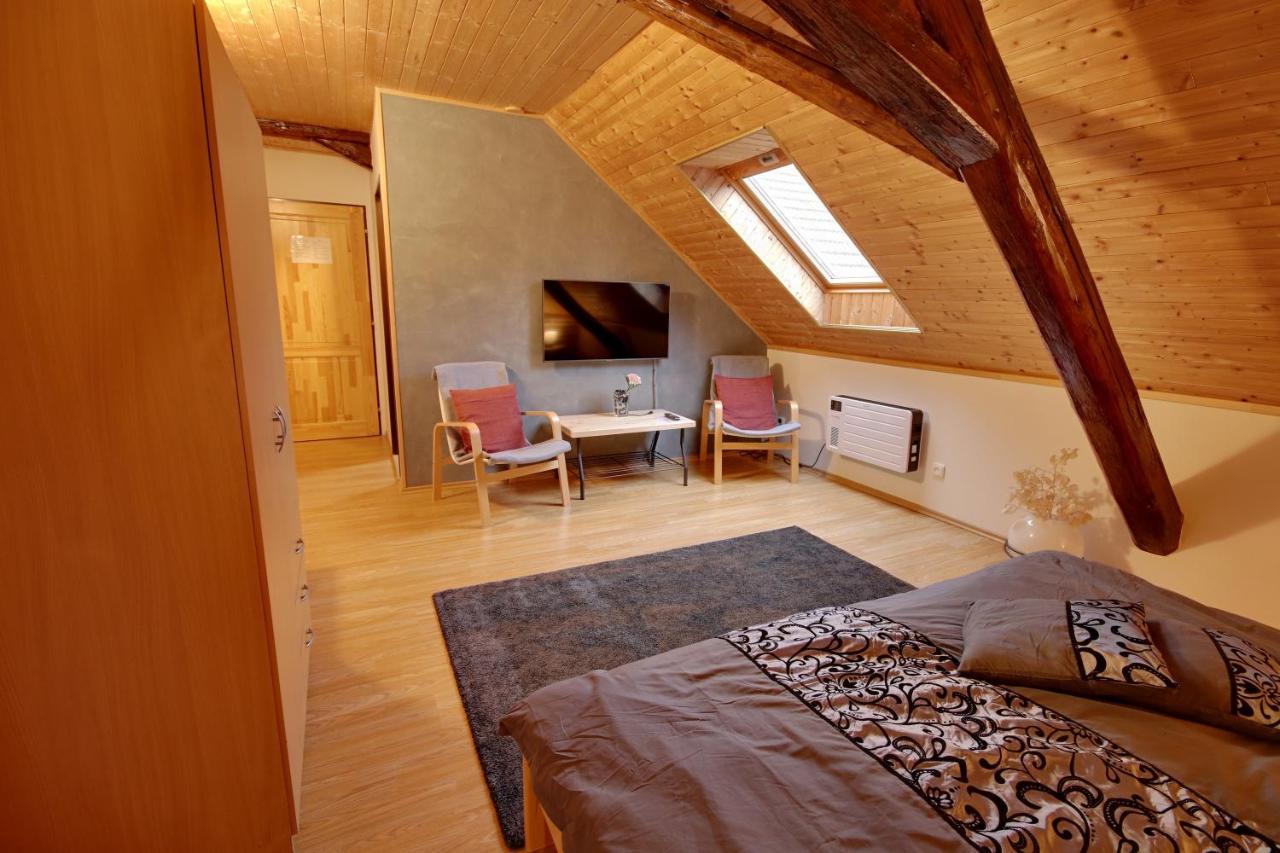 Holiday Home Kvitek Ctetin Esterno foto