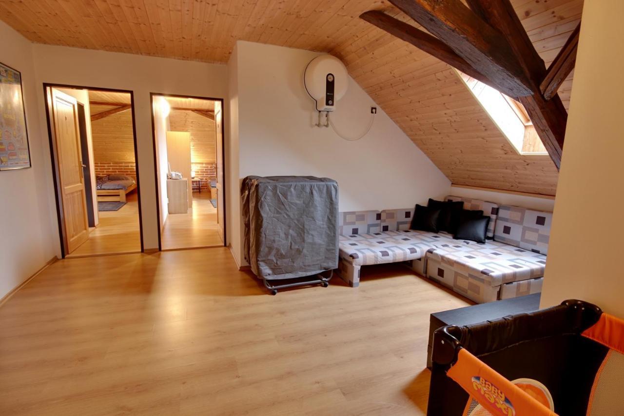Holiday Home Kvitek Ctetin Esterno foto