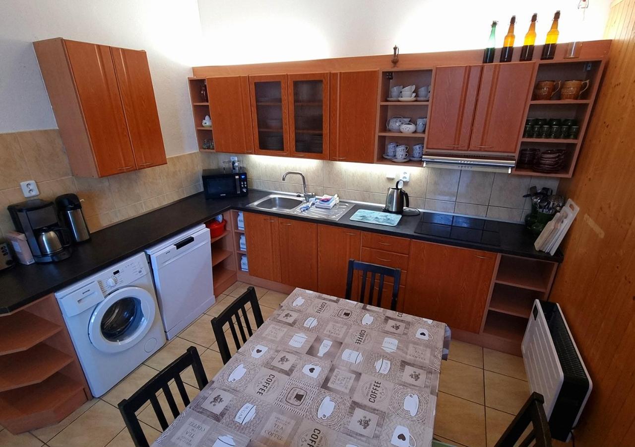 Holiday Home Kvitek Ctetin Esterno foto